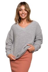 Klasyczny Sweter z Dekoltem w Szpic - Szary. Szare swetry damskie MOE, l, bez wzorów, z materiału, klasyczne, bez kołnierzyka, bez ramiączek, bez kaptura. Za 208.90 zł.