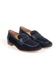Geox Mokasyny "Marlyna C" | D028PC 02185 | Marlyna C | Kobieta | Granatowy. Niebieskie klapki damskie Geox, ze skóry. W wyprzedaży za 319.00 zł.
