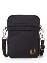 Fred Perry torba na ramię Mężczyźni Sztuczne włókno czarny, ONE SIZE. Czarne torby na ramię męskie Fred Perry, bez wzorów, z włókna, na ramię. Za 249.95 zł.