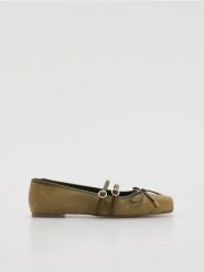 Baleriny z paskami - oliwkowy. Zielone baleriny damskie Reserved. Za 139.99 zł.
