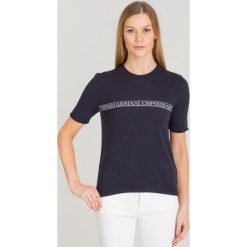 SWETER EMPORIO ARMANI. Niebieskie swetry damskie Emporio Armani, bez wzorów, z wełny, bez kołnierzyka, bez ramiączek, krótkie, bez kaptura. Za 404.50 zł.