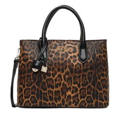 Torebka Nine West. Brązowe torebki do ręki damskie Nine West, bez wzorów, klasyczne, bez dodatków. Za 249.99 zł.