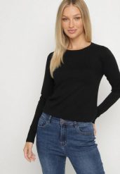 Czarny Klasyczny Sweter z Wiskozą Oleva. Czarne swetry damskie Born2be, m, bez wzorów, z jeansu, biznesowe, bez kołnierzyka, bez ramiączek, bez kaptura. Za 49.99 zł.