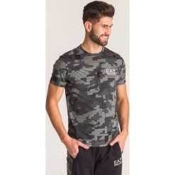 Wielokolorowy t-shirt EA7 w pstrokaty wzór. Białe t-shirty męskie EA7 Emporio Armani, l, bez wzorów, z bawełny, bez kołnierzyka. Za 111.60 zł.