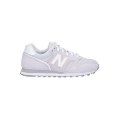 Buty na co dzień damskie NEW BALANCE 373 skóra. Białe obuwie sportowe damskie New Balance, bez wzorów, ze skóry, New Balance 373. Za 297.00 zł.