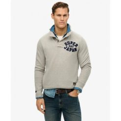 Bluza z kołnierzem typu Tunisian Superdry Vintage Athletic. Szare bluzy męskie Superdry., m, bez wzorów, bez kaptura. Za 393.85 zł.