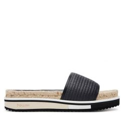 Espadryle Pollini. Czarne espadryle damskie Pollini, bez wzorów, bez obcasa, bez zapięcia. Za 799.99 zł.