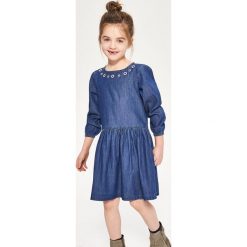 Jeansowa sukienka - Granatowy. Niebieskie sukienki damskie Reserved, bez wzorów, bez kołnierzyka, bez ramiączek. Za 159.99 zł.