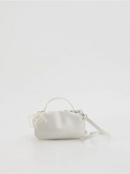 Torebka z brelokiem - biały. Białe torby i plecaki dziecięce Reserved, ze skóry. Za 59.99 zł.