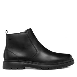 Botki Geox. Czarne botki męskie Geox, bez wzorów, bez zapięcia. Za 549.99 zł.