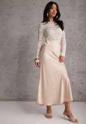 Beżowa Koktajlowa Spódnica z Satyny o Rozkloszowanym Kroju Zinnivira. Brązowe spódnice damskie Renee, l, bez wzorów, z satyny, eleganckie, maxi, koszulowe. Za 79.99 zł.