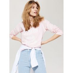 Bluza z napisem - Różowy. Bluzy damskie marki House. Za 69.99 zł.