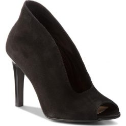 Szpilki OLEKSY - 532/147 Czarny. Szpilki damskie marki Clarks. W wyprzedaży za 199.00 zł.