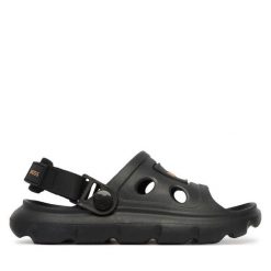 Sandały BOSS. Czarne sandały chłopięce Boss, bez zapięcia. Za 128.99 zł.