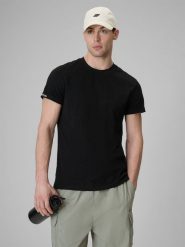 4F T-shirt regular gładki męski - czarny XXL. Czarne t-shirty męskie 4f, m, bez wzorów, z bawełny, klasyczne, bez kołnierzyka. W wyprzedaży za 49.99 zł.