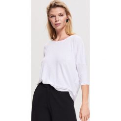 Bluzka z dekoltem na plecach - Biały. Bluzki damskie marki Reserved. Za 49.99 zł.