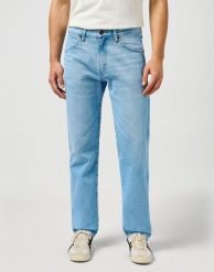 MESKIE SPODNIE WRANGLER FRONTIER FROST 112362448. Spodnie materiałowe męskie Wrangler, l, bez wzorów, z jeansu. Za 219.99 zł.