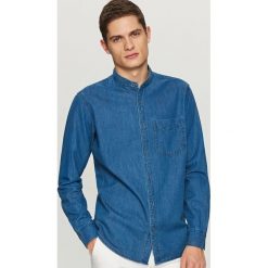Jeansowa koszula ze stójką - Niebieski. Koszule męskie marki Reserved. W wyprzedaży za 49.99 zł.