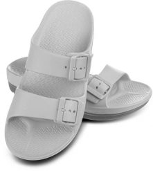Klapki basenowe damskie Aqua Speed Alicante. Szare klapki damskie Aqua-Speed, bez wzorów, z materiału, eleganckie, bez obcasa. Za 84.99 zł.