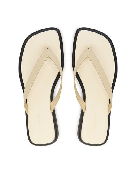 Vagabond Shoemakers Japonki Izzy 5913-401-02 Écru. Białe klapki damskie Vagabond Shoemakers, bez wzorów, ze skóry, bez obcasa. Za 332.99 zł.