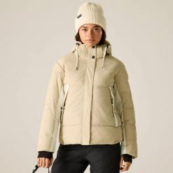 Damska kurtka narciarska Neve. Brązowe kurtki snowboardowe damskie Dare 2b, bez wzorów, z materiału, długie, z kapturem, narciarskie. Za 1,099.99 zł.