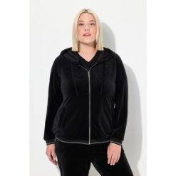 Damskie Aksamitna bluza dresowa kwiat kaptur mankiety z błyszczącymi paskami. Czarne bluzy damskie Ulla Popken, plus size, bez wzorów, z dresówki, bez kaptura. W wyprzedaży za 223.99 zł.