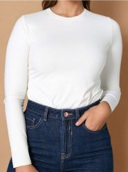 Koszulka z długimi rękawami - kremowy. Białe t-shirty damskie Sinsay, l, bez wzorów, klasyczne, bez kołnierzyka. Za 19.99 zł.