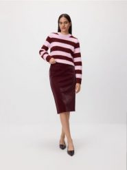 Spódnica z imitacji skóry - bordowy. Czerwone spódnice damskie Reserved, l, bez wzorów, ze skóry, dopasowane. Za 149.99 zł.