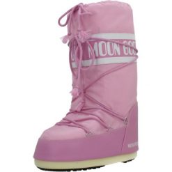 Buty MOON BOOT ICON NYLON Rose. Czerwone obuwie sportowe damskie Moon Boot, bez wzorów, z nylonu. Za 805.99 zł.