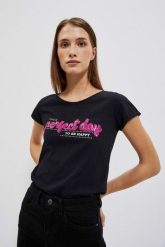 T-shirt z napisem czarny. Czarne bluzki damskie MOODO, xs, bez wzorów, z bawełny, bez kołnierzyka. W wyprzedaży za 17.99 zł.