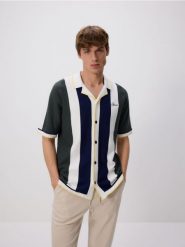 Sweter z krótkim rękawem - wielobarwny. Swetry przez głowę męskie Reserved, l, bez wzorów, z bawełny, bez kołnierzyka. Za 149.99 zł.