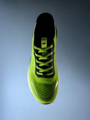 4F Buty do biegania AERIX męskie - zielone 45. Zielone buty sportowe męskie 4f, z gumy, bez zapięcia, do biegania. Za 399.99 zł.