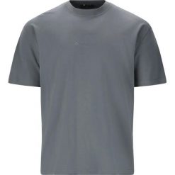 T-shirt Virtus Roake. Czarne t-shirty męskie VIRTUS, m, bez wzorów, bez kołnierzyka. Za 183.00 zł.