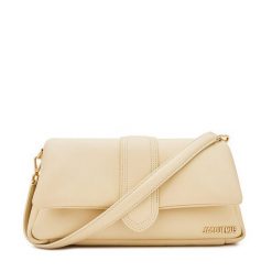 Torebka JACQUEMUS. Żółte torebki do ręki damskie JACQUEMUS, bez wzorów, klasyczne, bez dodatków. Za 3,349.00 zł.