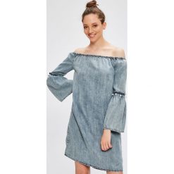 Only - Sukienka. Niebieskie sukienki damskie Only, bez wzorów, z lyocellu, casualowe, bez kołnierzyka, bez ramiączek. W wyprzedaży za 59.90 zł.