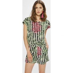 Jacqueline de Yong - Szorty Carla. Szorty damskie marki Jacqueline de Yong. W wyprzedaży za 34.90 zł.