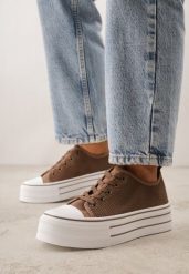 Brązowe Trampki na Grubej Podeszwie z Ażurową Cholewką Nalivera. Brązowe trampki i tenisówki damskie Born2be, w ażurowe wzory, z jeansu, rockowe, bez zapięcia. Za 74.99 zł.