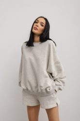 Bluza damska o kroju regular fit w kolorze SILVER MOON - PHENIX-UNI. Szare bluzy damskie Marsala, uniwersalny, bez wzorów, z bawełny, bez kaptura. Za 259.90 zł.