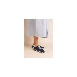 Baskets Femme Baskets TBS JAZARIA Bleu TBS. Niebieskie obuwie sportowe damskie TBS, bez wzorów, trekkingowe. Za 415.00 zł.