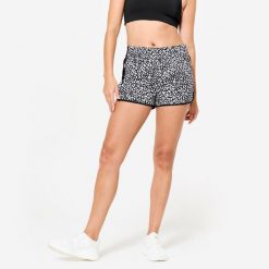 Spodenki fitness damskie Domyos wzór w panterkę. Białe szorty sportowe damskie DOMYOS, m, bez wzorów, z materiału, sportowe, na fitness i siłownię. W wyprzedaży za 24.99 zł.