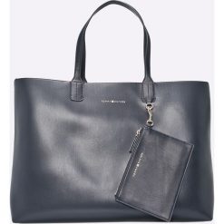 Tommy Hilfiger - Torebka. Torebki do ręki damskie marki Tommy Hilfiger. W wyprzedaży za 479.90 zł.