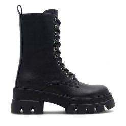 Trzewiki Jenny Fairy. Czarne botki damskie Jenny Fairy, bez obcasa, na płaskiej podeszwie, bez zapięcia. Za 179.99 zł.