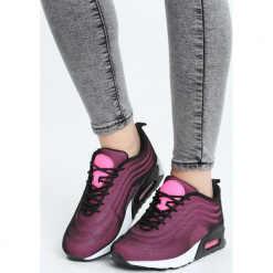 Różowe Buty Sportowe Citified. Czerwone obuwie sportowe damskie Born2be, z materiału. Za 89.99 zł.
