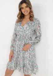 Miętowa Sukienka Raikea. Zielone sukienki damskie Born2be, l, bez wzorów, bez kołnierzyka, bez ramiączek, mini, kopertowe. Za 109.99 zł.