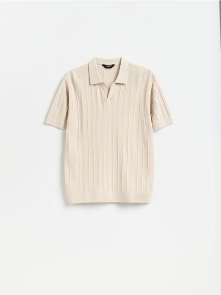 Strukturalny sweter polo - beżowy. Brązowe swetry przez głowę męskie Reserved, l, bez wzorów, z bawełny, bez kołnierzyka. W wyprzedaży za 89.99 zł.