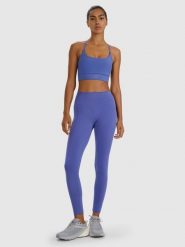 4F Legginsy treningowe szybkoschnące damskie - granatowe M. Niebieskie legginsy damskie 4f, m, bez wzorów, z dzianiny. Za 119.99 zł.