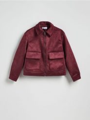 Krótka kurtka oversize - mahoniowy. Brązowe kurtki damskie Reserved, l, bez wzorów, bez kaptura. W wyprzedaży za 129.99 zł.