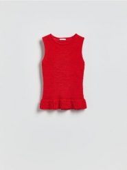 Bluzka z baskinką - czerwony. Czerwone bluzki damskie Reserved, l, bez wzorów, z bawełny, bez kołnierzyka, bez ramiączek. Za 99.99 zł.