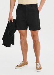 PAKO LORENTE - Czarne szorty męskie z bawełną. Czarne spodnie materiałowe męskie Pako Lorente, na lato, m, bez wzorów, z bawełny. Za 139.99 zł.