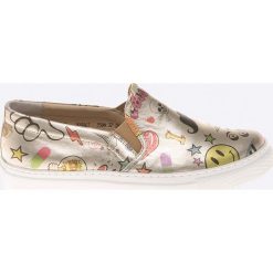 Carinii - Tenisówki. Szare trampki i tenisówki damskie Carinii, z materiału. W wyprzedaży za 119.90 zł.